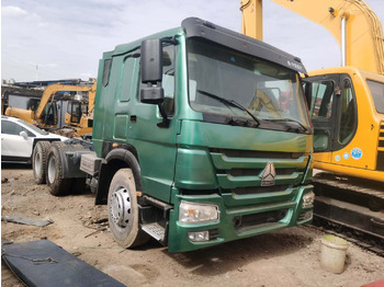 Tractor SINOTRUK HOWO