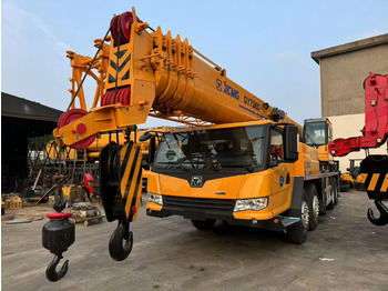 Guindaste móvel XCMG QY70K