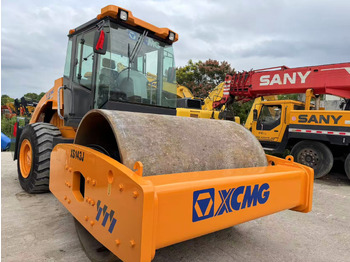 Compactador de asfalto XCMG XS143J