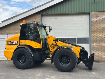 Pá carregadora telescópica JCB TM320