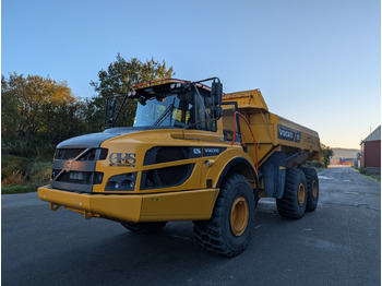Caminhão articulado VOLVO A25G
