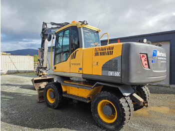 Escavadeira de rodas VOLVO EW160C