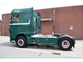 Tractor DAF  XF 530 FT Retarder Leder Standklima Hydraulik: foto 3