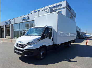 Furgão IVECO Daily