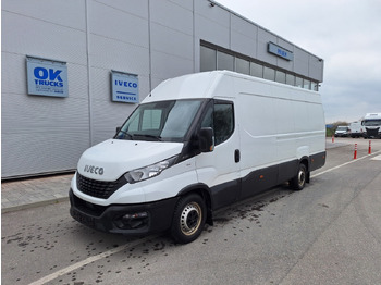 Furgão IVECO Daily