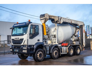 Caminhão betoneira IVECO EuroTrakker