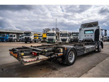 Caminhão transportador de contêineres/ Caixa móvel Renault PREMIUM 340 DXI // HAYON RETRACT: foto 4