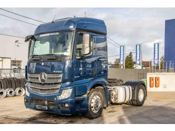 Tractor MERCEDES-BENZ Actros 1843