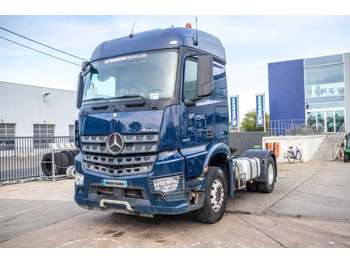 Tractor MERCEDES-BENZ Actros 1843