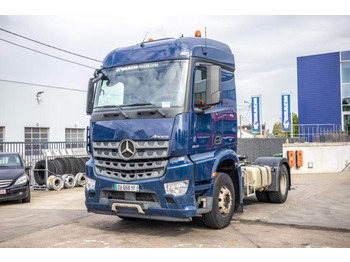 Tractor MERCEDES-BENZ Actros 1843
