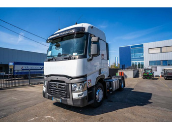 Tractor RENAULT T 520