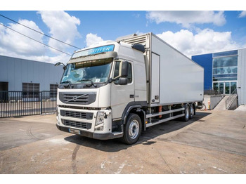 Caminhão frigorífico VOLVO FM 330