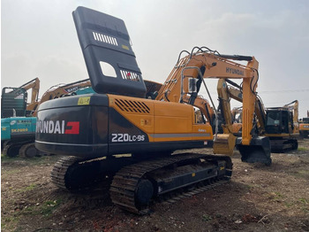 Escavadora de rastos HYUNDAI