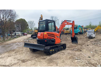 Mini escavadeira KUBOTA