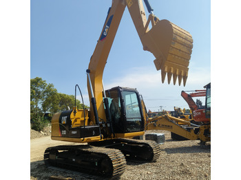 Escavadora de rastos CATERPILLAR 313D: foto 2
