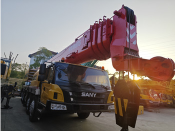 Grua todo o terreno SANY