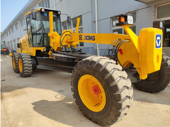 Motoniveladora XCMG GR180