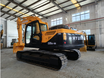 Escavadora de rastos HYUNDAI