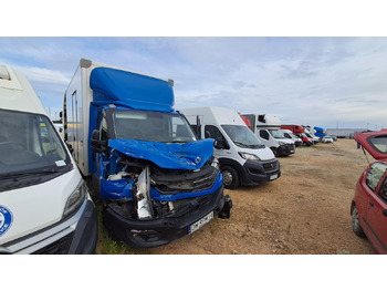 Caminhão furgão IVECO Daily