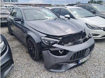 Sedã MERCEDES-BENZ