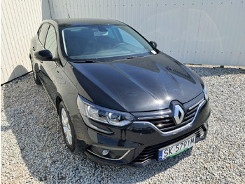 Hatchback RENAULT