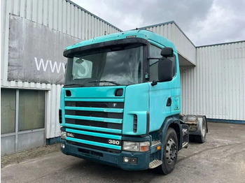Tractor SCANIA R114