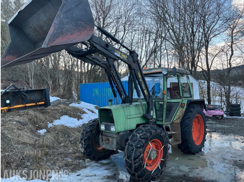 Trator FENDT Farmer 300