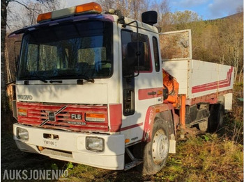 Caminhão basculante VOLVO FL