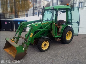 Trator JOHN DEERE 2000 Series