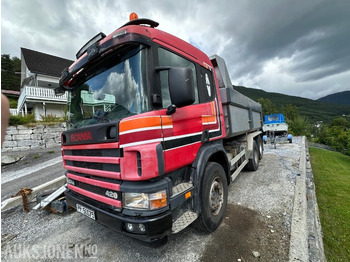 Caminhão basculante SCANIA 124