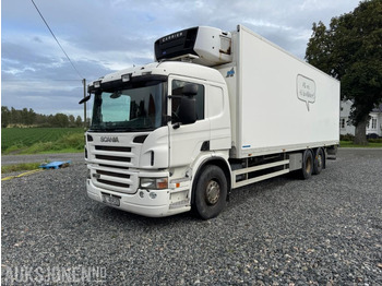 Caminhão furgão SCANIA P 380