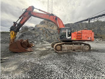 Escavadeira HITACHI