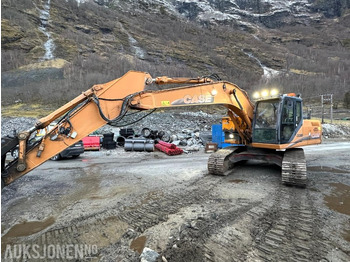 Escavadeira CASE CX210