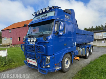 Caminhão basculante VOLVO FH16