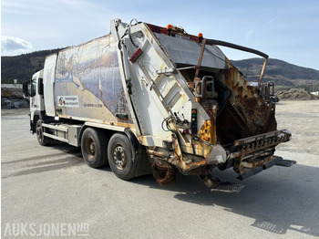 Caminhão de lixo 2014 Volvo FM 420 renovasjonsbil med 2-kammers løsning: foto 4