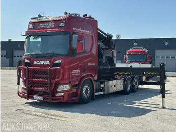 Caminhão grua SCANIA R 500