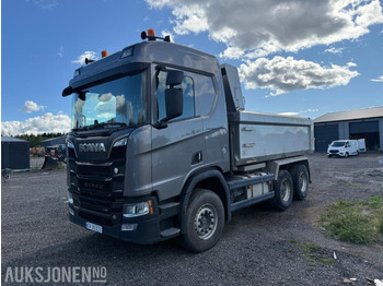 Caminhão basculante SCANIA R 650