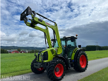 Trator CLAAS Arion 420