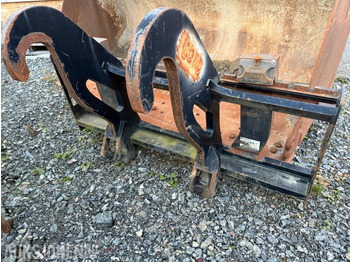 Equipamento CATERPILLAR