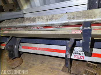 Caminhão Parti ca. 15 stk underkjøringshinder- noen ubrukte: foto 5