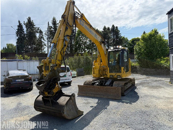 Escavadeira KOMATSU PC138