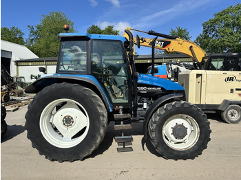 Trator New Holland TS 90: foto 5