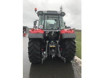 Trator nuevo Massey Ferguson MF 5S.115 Dyna-4 ESSENTIAL: foto 2