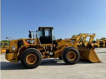 Carregadeira de rodas CATERPILLAR 966F