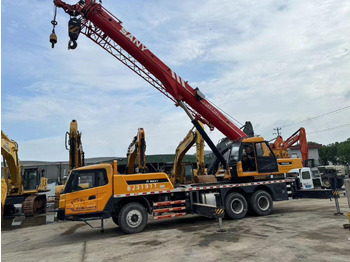 Guindaste móvel KOBELCO