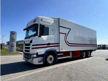 Caminhão frigorífico SCANIA S 450
