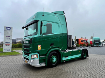 Tractor SCANIA R 450