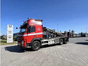 Caminhão com sistema de cabo VOLVO FM 500