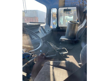 Cabine de Caminhão MAN SILENT , Model 1 / 2 / 3 , Dubla a completa MAN F2000: foto 5 Cabine de Caminhão MAN SILENT , Model 1 / 2 / 3 , Dubla a completa MAN F2000: foto 5