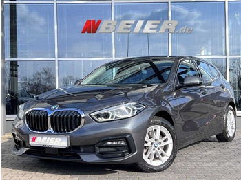 Automóvel BMW 118 i Sport Line LED Panorama DAB HiFi 1 Lim.: foto 1